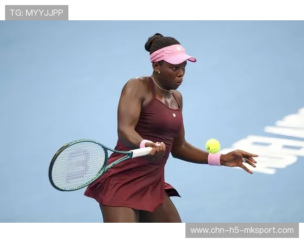 网球女将跳舞庆祝